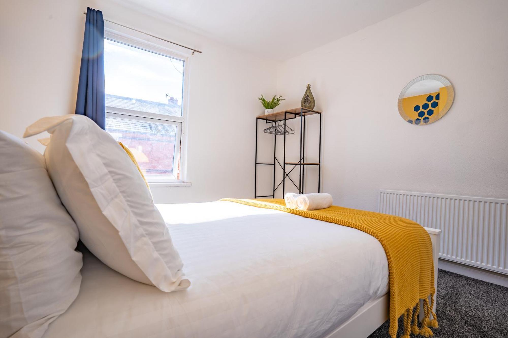 Stayzed E - Ng7 Free Wifi, Parking, Stylish House Near City Centre - Great For Tourists, Families, Contractors & Long Stays นอตติงแฮม ภายนอก รูปภาพ